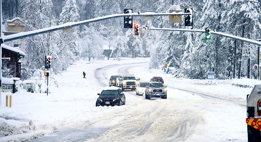 Circulation. Équipements neige obligatoires et grosse pagaille sur les  routes : les limites de la loi Montagne